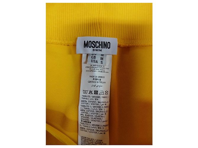Pantaloncini Moschino Swim in misto cotone giallo - vista 2