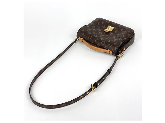 Louis Vuitton Pochette Metis 2-Way Handbag Brown - view 8