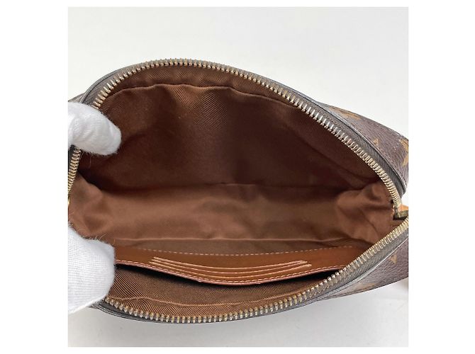 Louis Vuitton Monogram Soft Trunk Pochette Marrone - vista 10