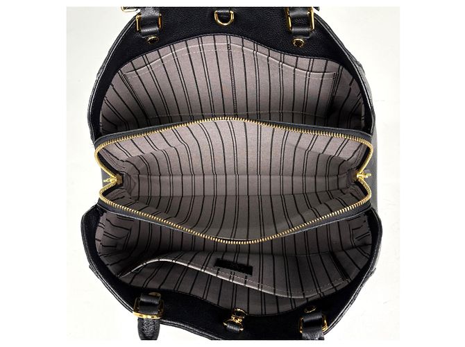 Borsa Louis Vuitton Montaigne MM Nero - vista 8
