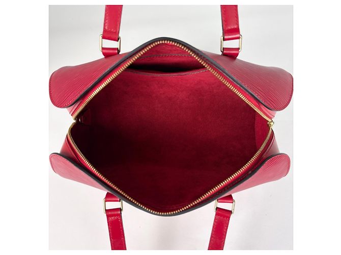 Borsa a mano Louis Vuitton Soufflot Rosso - vista 7