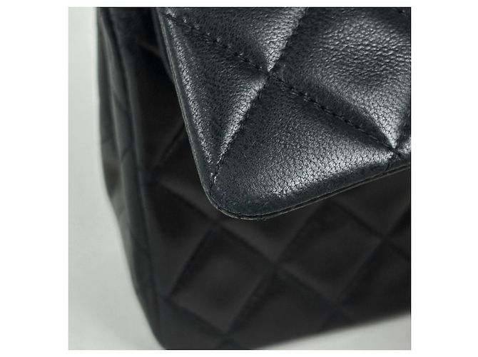 Sac à épaule Chanel Matelassé Noir - vue 6