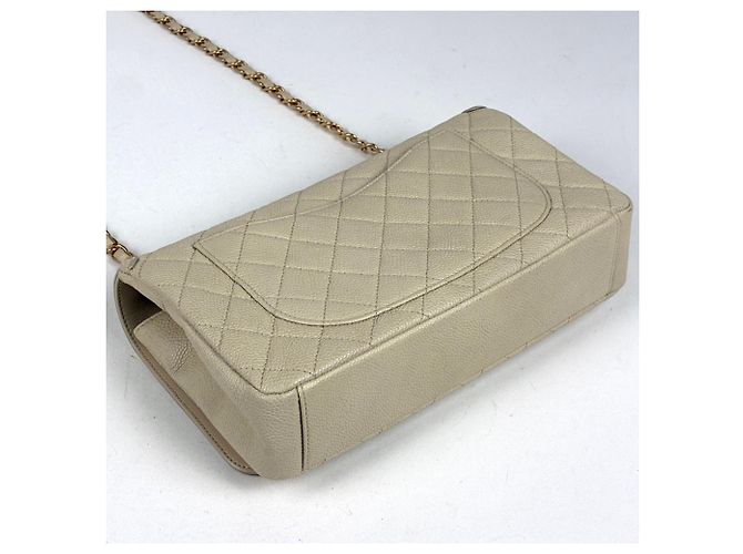 Borsa a tracolla Chanel Matelassé Light Beige - vista 2