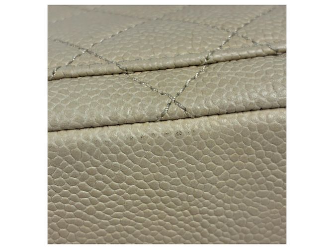 Borsa a tracolla Chanel Matelassé Light Beige - vista 3