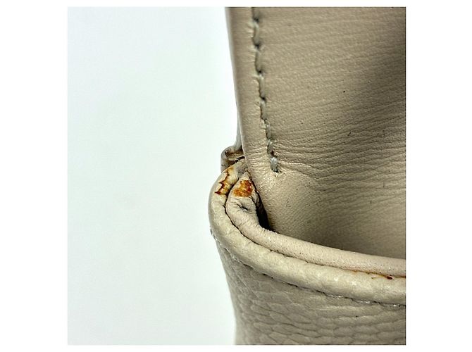 Borsa a tracolla Chanel Matelassé Light Beige - vista 8