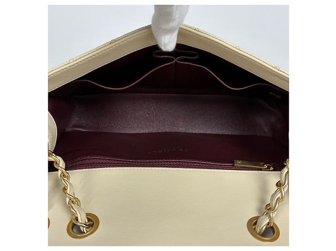 Borsa a tracolla Chanel Matelassé Light Beige - vista 9