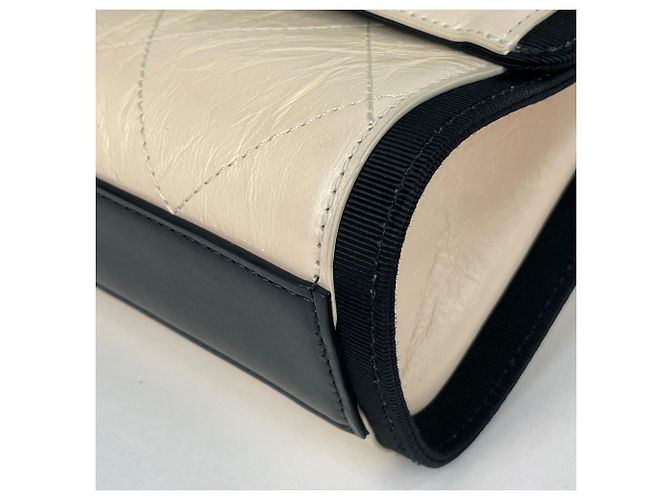 Timeless Borsa a spalla Chanel Matelassé Nero Beige - vista 3