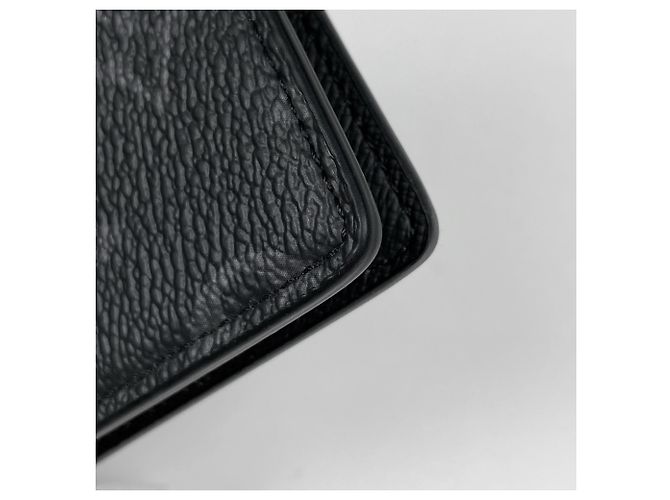 Portabiglietti Louis Vuitton in Monogram Eclipse Noir Nero - vista 3