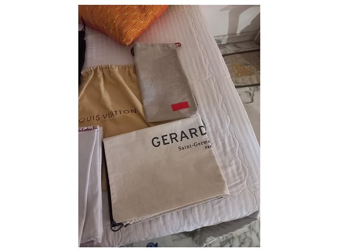 Autre Marque Set 25 Dustbag di Lusso per Borse Marrone Nero Bianco Multicolore Beige D'oro Grigio Crudo - vista 3