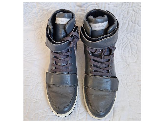 Jil Sander High-Top Sneaker aus grauem Leder - Ansicht 3