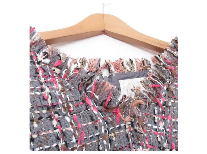 Autre Marque Chesty Tweed-Kleid mit V-Ausschnitt und Fransen Braun - Ansicht 3