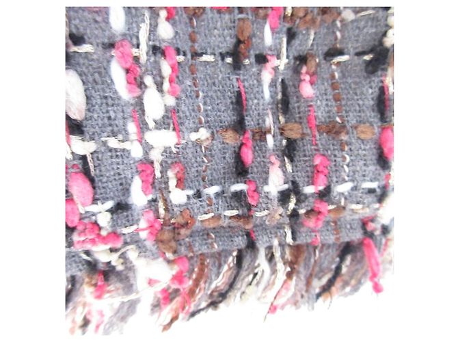 Autre Marque Chesty Tweed-Kleid mit V-Ausschnitt und Fransen Braun - Ansicht 6