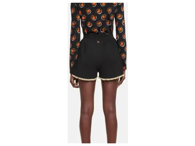 Paco Rabanne schwarze Strickshorts mit Goldrand - Ansicht 4