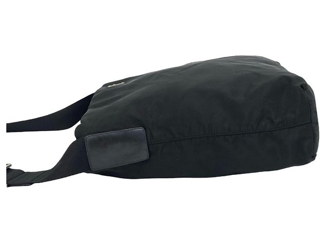 Bolsa de ombro Prada em nylon Tessuto e couro com placa de logo triângulo Preto - vista 5