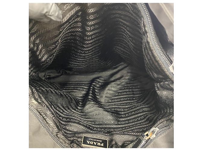 Bolsa de ombro Prada em nylon Tessuto e couro com placa de logo triângulo Preto - vista 9