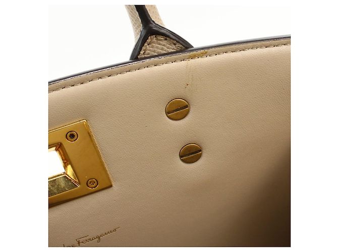 Borsa in pelle beige Salvatore Ferragamo - vista 4