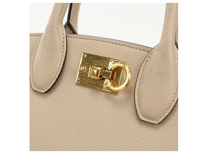 Borsa in pelle beige Salvatore Ferragamo - vista 6