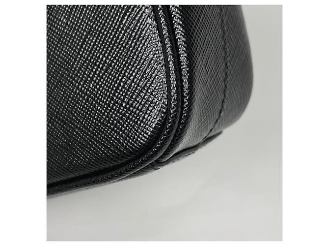 Borsa a tracolla Prada in pelle nera Nero - vista 3