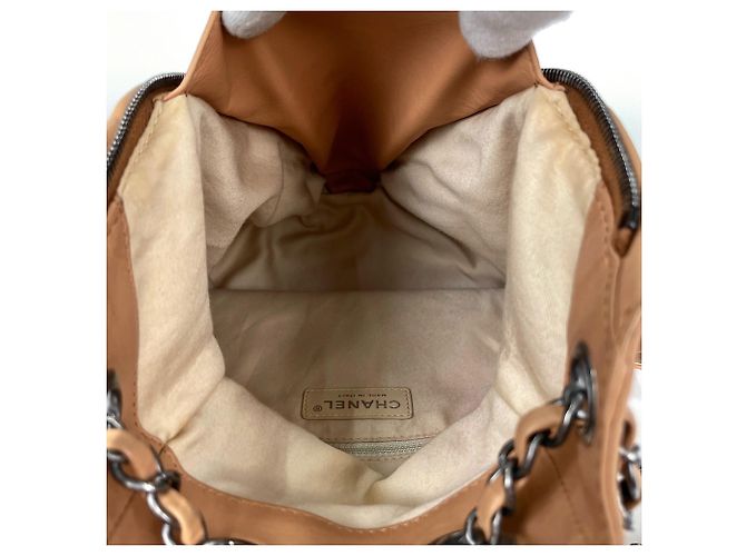 Chanel Matelassé Leder-Rucksack Beige - Ansicht 8
