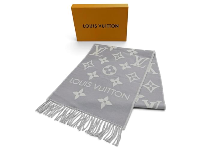 Stola/Sciarpa Louis Vuitton in Gris Clair Monogram - vista 2