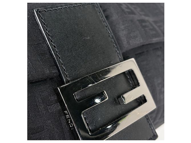 Fendi Schultertasche mit Zucchino-Muster Schwarz - Ansicht 4