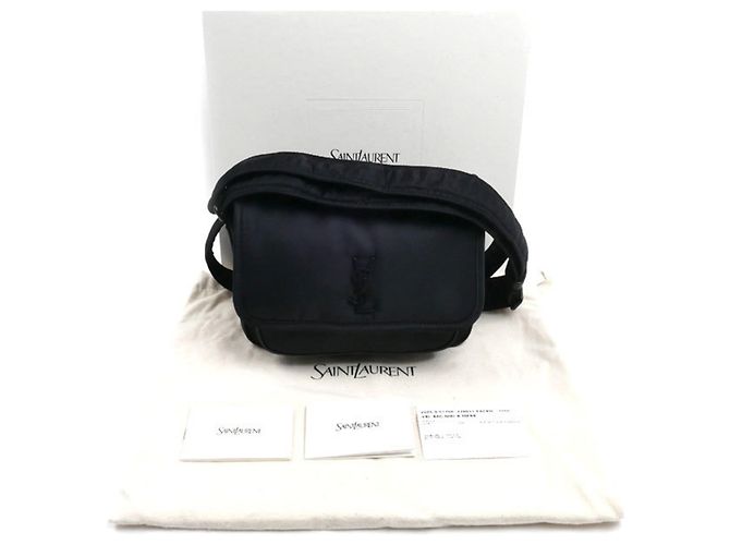 Borsa a tracolla Saint Laurent Niki Small Messenger - vista 10