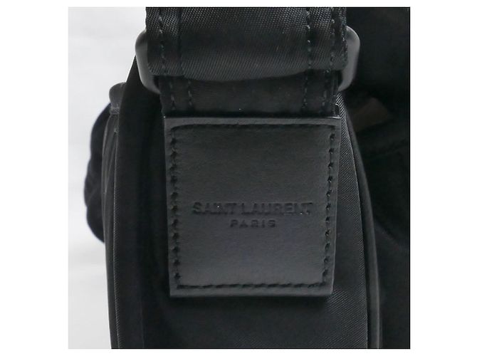Borsa a tracolla Saint Laurent Niki Small Messenger - vista 7
