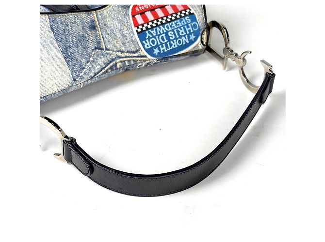 Christian Dior Saddle Bag aus hellblauem Denim - Ansicht 8