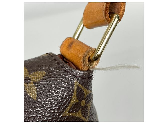 Louis Vuitton Musette Shoulder Bag Brown - view 4