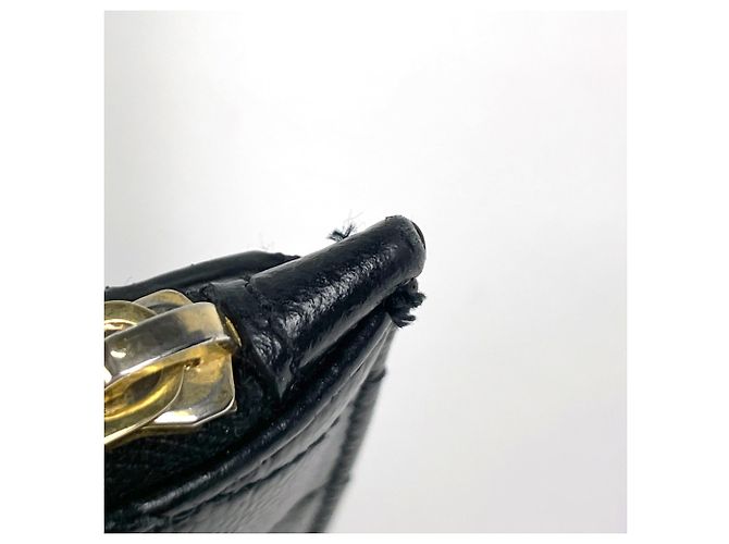 Yves Saint Laurent Bi-Fold Ledergeldbörse in Schwarz - Ansicht 4