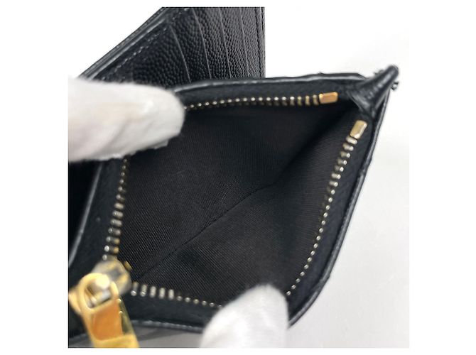 Yves Saint Laurent Bi-Fold Ledergeldbörse in Schwarz - Ansicht 7