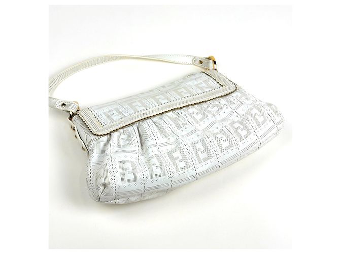 Bolsa de Ombro Fendi Zucca Branco - vista 2