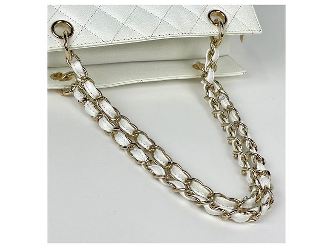 Borsa a tracolla Chanel Matelassé White Bianco - vista 5