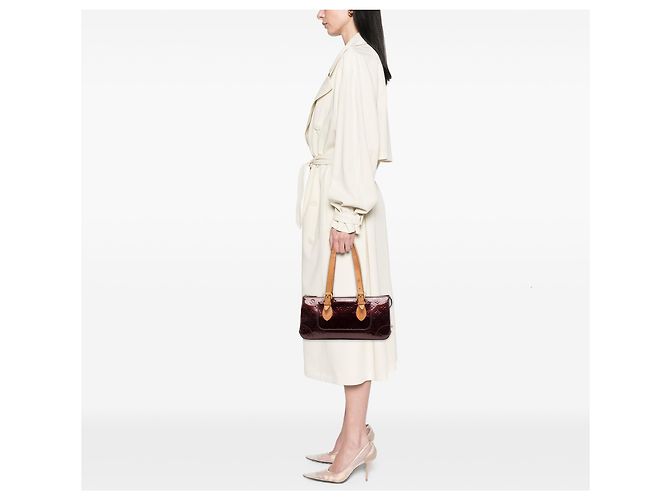Louis Vuitton Red Monogram Vernis Rosewood Avenue Rosso Bordò - vista 6