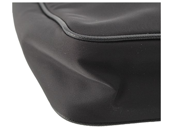 Saffiano Borsa a tracolla Prada Re Edition 2005 in Re-Nylon nero - vista 9