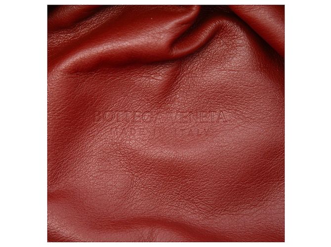 Bottega Veneta The Pouch in nappa rossa Rosso Bordò - vista 5
