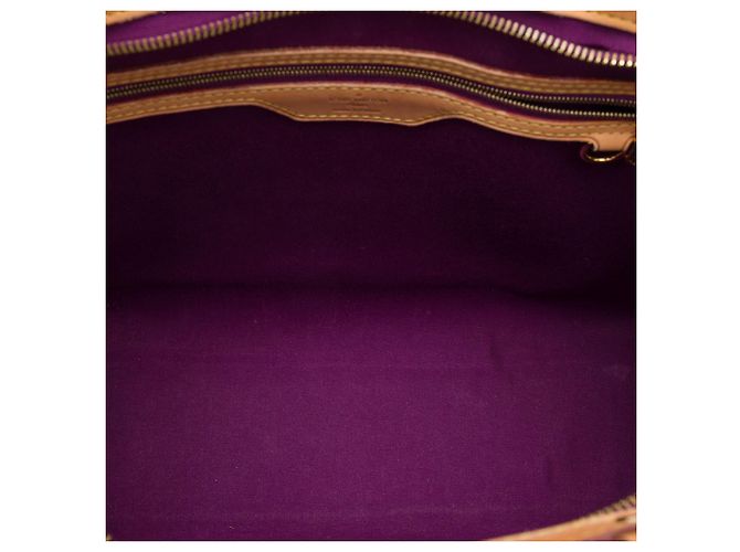 Louis Vuitton Purple Monogram Vernis Brea GM Porpora - vista 5