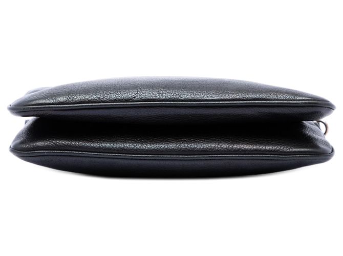 Miu Miu Madras Crossbody-Tasche aus schwarzem Ziegenleder mit Doppelreißverschluss - Ansicht 3