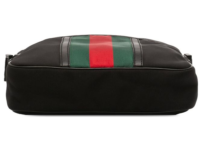 Borsa a tracolla Gucci in nylon nero con Interlocking G Web - vista 3