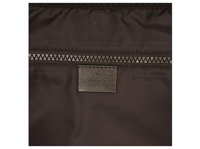 Borsa a tracolla Gucci in nylon nero con Interlocking G Web - vista 5