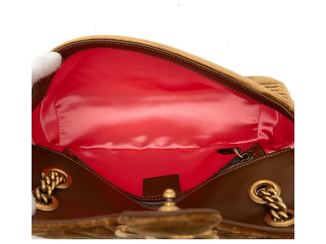 Borsa a tracolla Gucci GG Marmont in velluto matelassé marrone Medium Marrone chiaro - vista 4