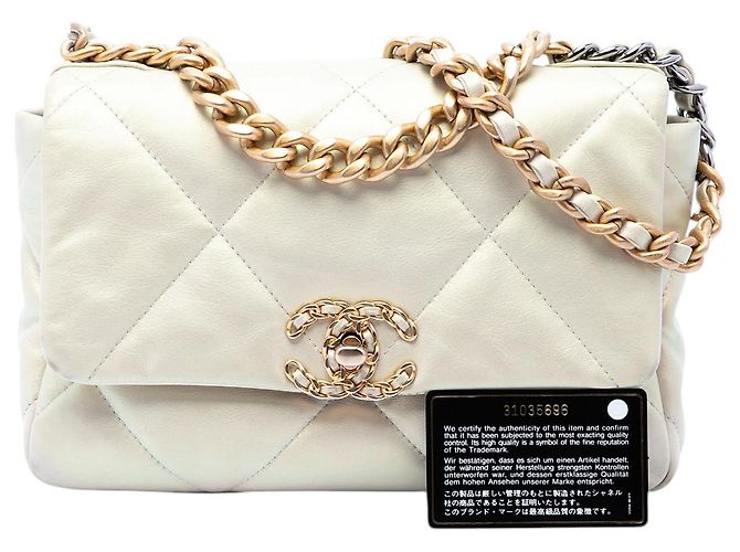 Chanel 19 Flap Medium em Lambskin Iridescente Branca Branco - vista 7