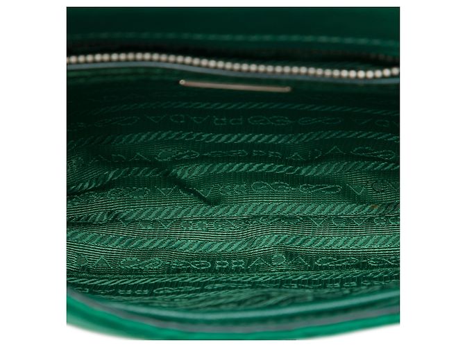 Prada Bolsa Crossbody em Tessuto Verde Impuntu com Corrente - vista 4