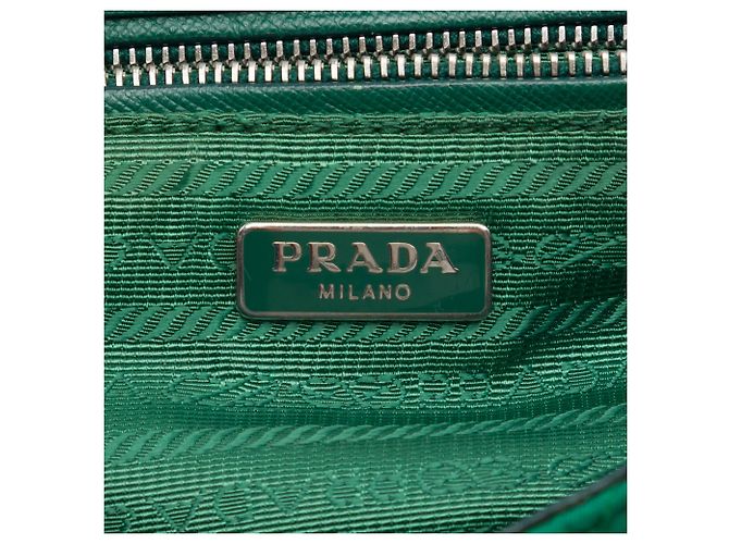 Prada Bolsa Crossbody em Tessuto Verde Impuntu com Corrente - vista 5
