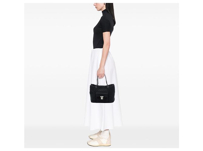 Tote Bag Prada in Tessuto Impuntu Nero con Catena - vista 6