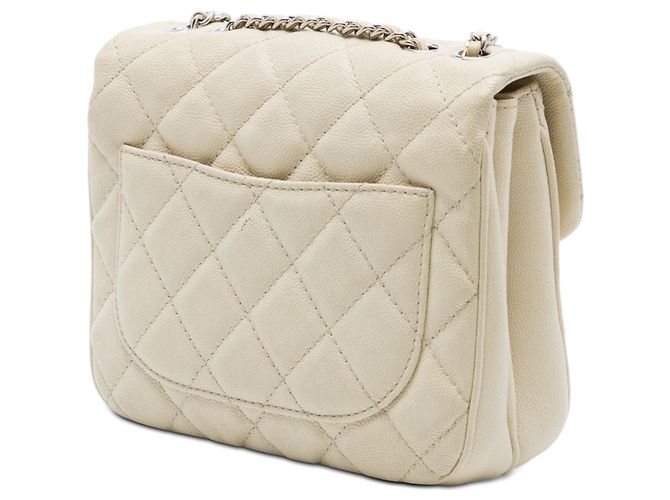 Chanel White Small Quilted Caviar Urban Companion Flap Bianco Crudo - vista 2