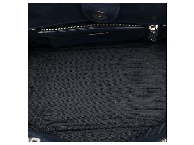Double Borsa Prada in vitello spazzolato nero con doppio manico e doppia tasca - vista 4