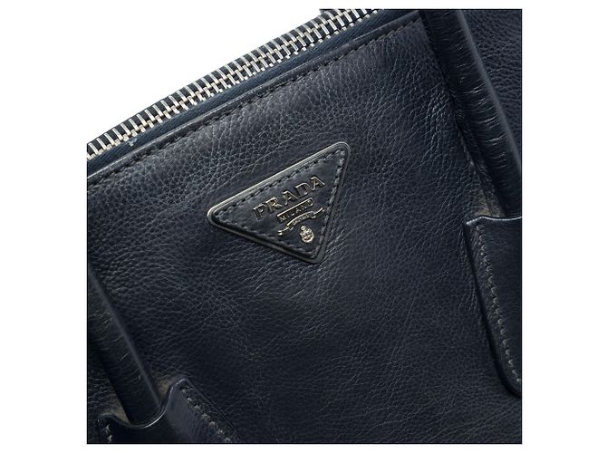Double Borsa Prada in vitello spazzolato nero con doppio manico e doppia tasca - vista 5