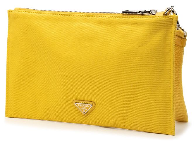 Pochette da polso Prada in tela gialla con logo embossed Giallo - vista 2