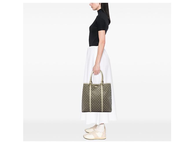 Gucci Beige GG Supreme Joy Vertical Tote - view 9